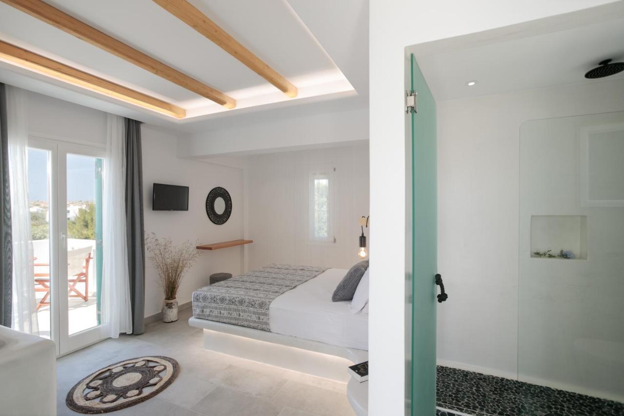 Iades Studios & Apartments Agia Anna  Extérieur photo