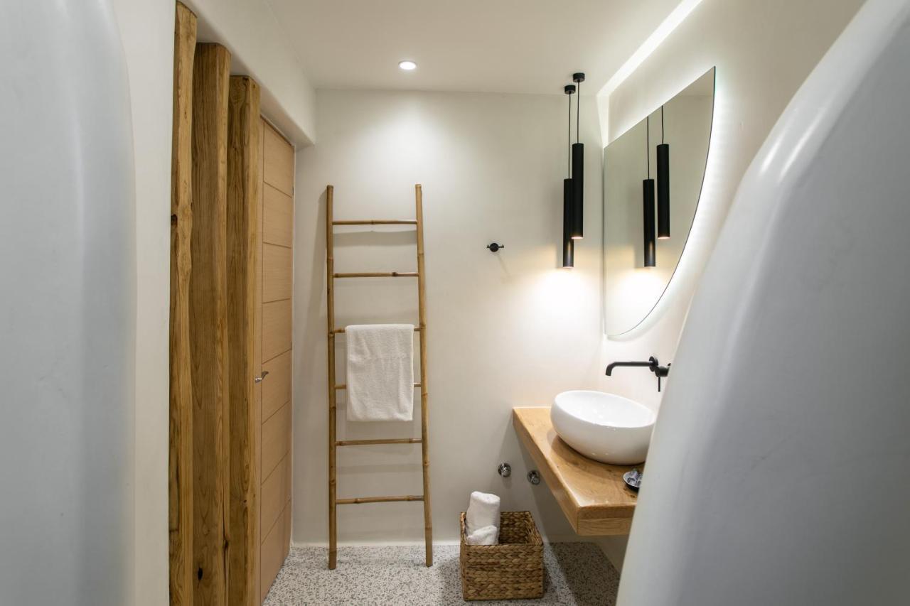 Iades Studios & Apartments Agia Anna  Extérieur photo