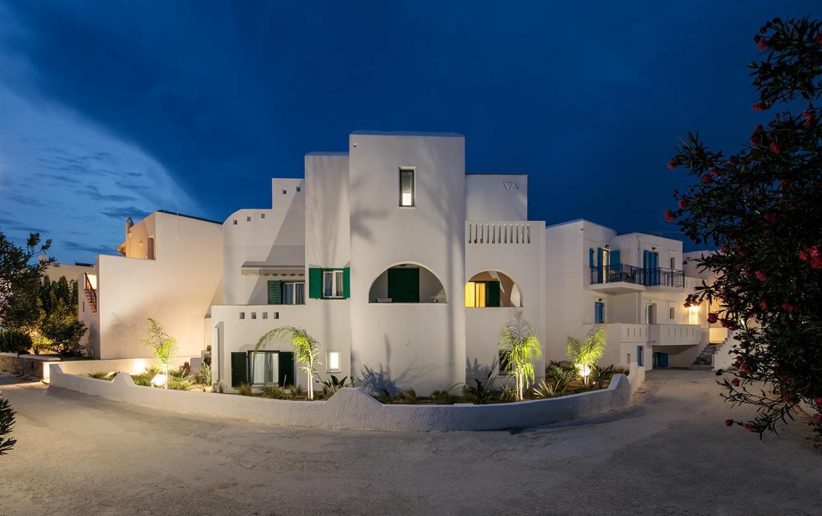 Iades Studios & Apartments Agia Anna  Extérieur photo