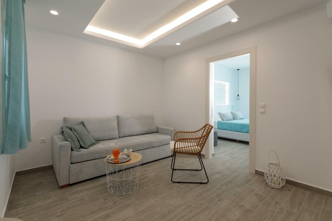 Iades Studios & Apartments Agia Anna  Extérieur photo