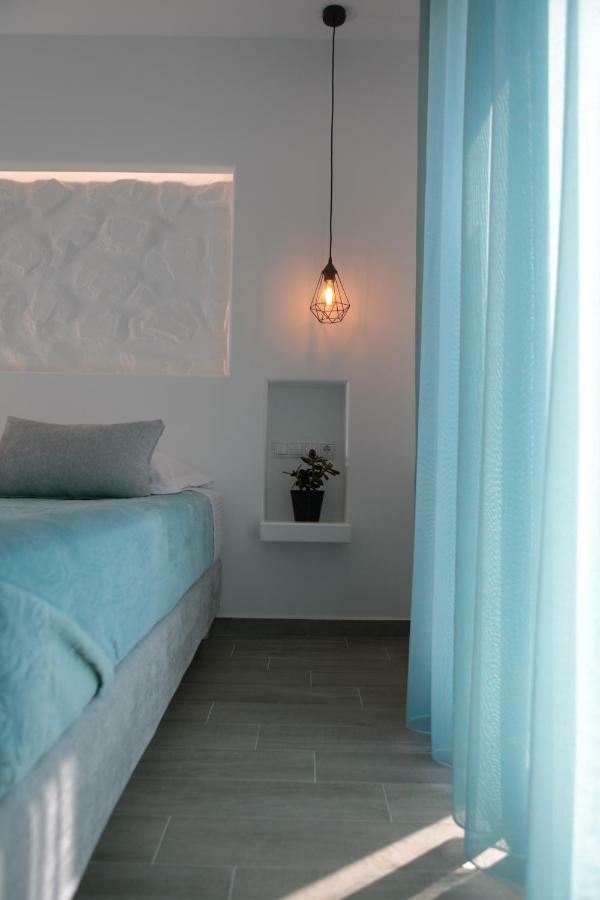 Iades Studios & Apartments Agia Anna  Extérieur photo