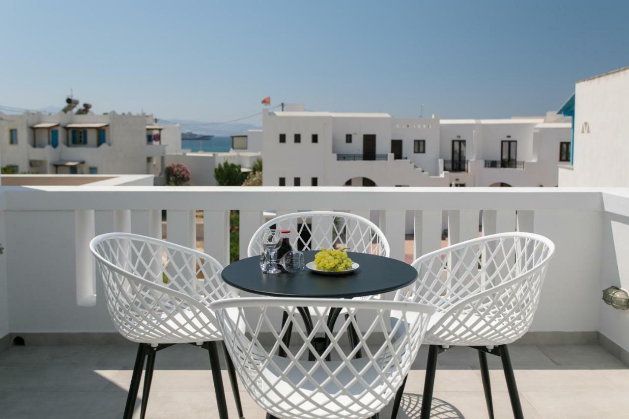 Iades Studios & Apartments Agia Anna  Extérieur photo